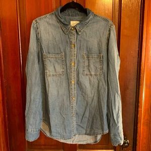 XL Universal Thread Chambray Shirt